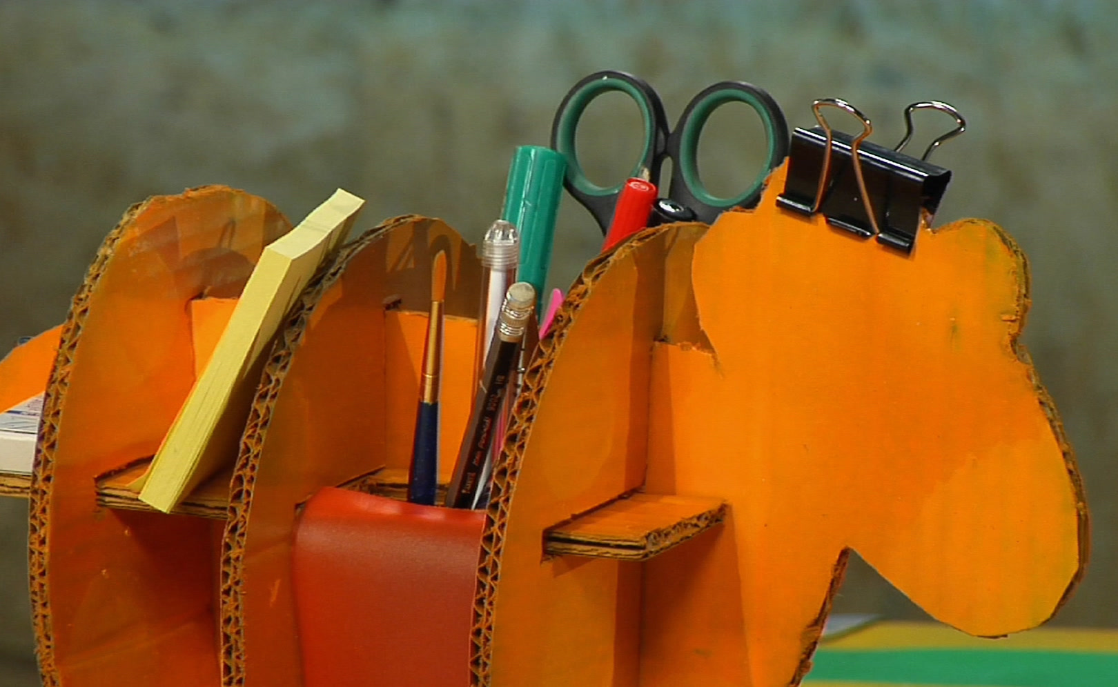 Crafty Hands. 2nd season. Серия 11