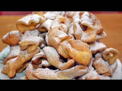 Вкусный хворост на молоке и водке - классический рецепт
