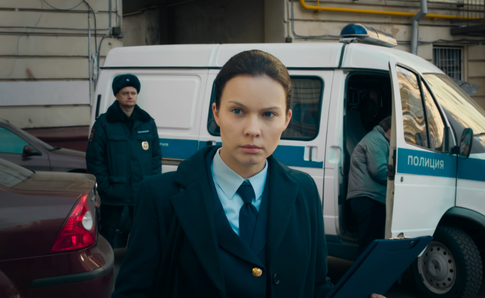 Двойная жизнь (2017). Серия 1