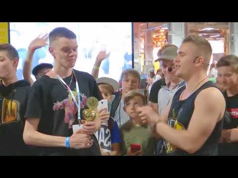 НЕ ПОДАЛ РУКУ. ЭПИК ФЕЙЛ. УГАРНО, СМОТРЕТЬ ВСЕМ:)