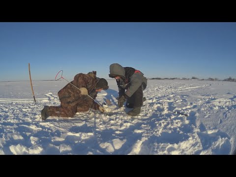 ночёвка с отцом не ОДИН НА ЛЬДУ архивное видео