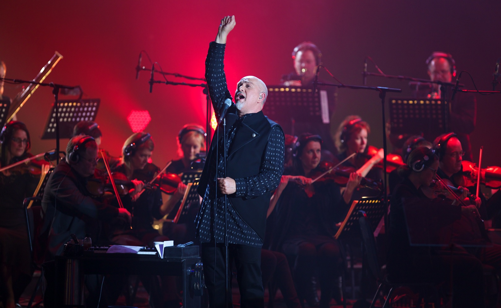 Peter Gabriel - New Blood: Live in London
