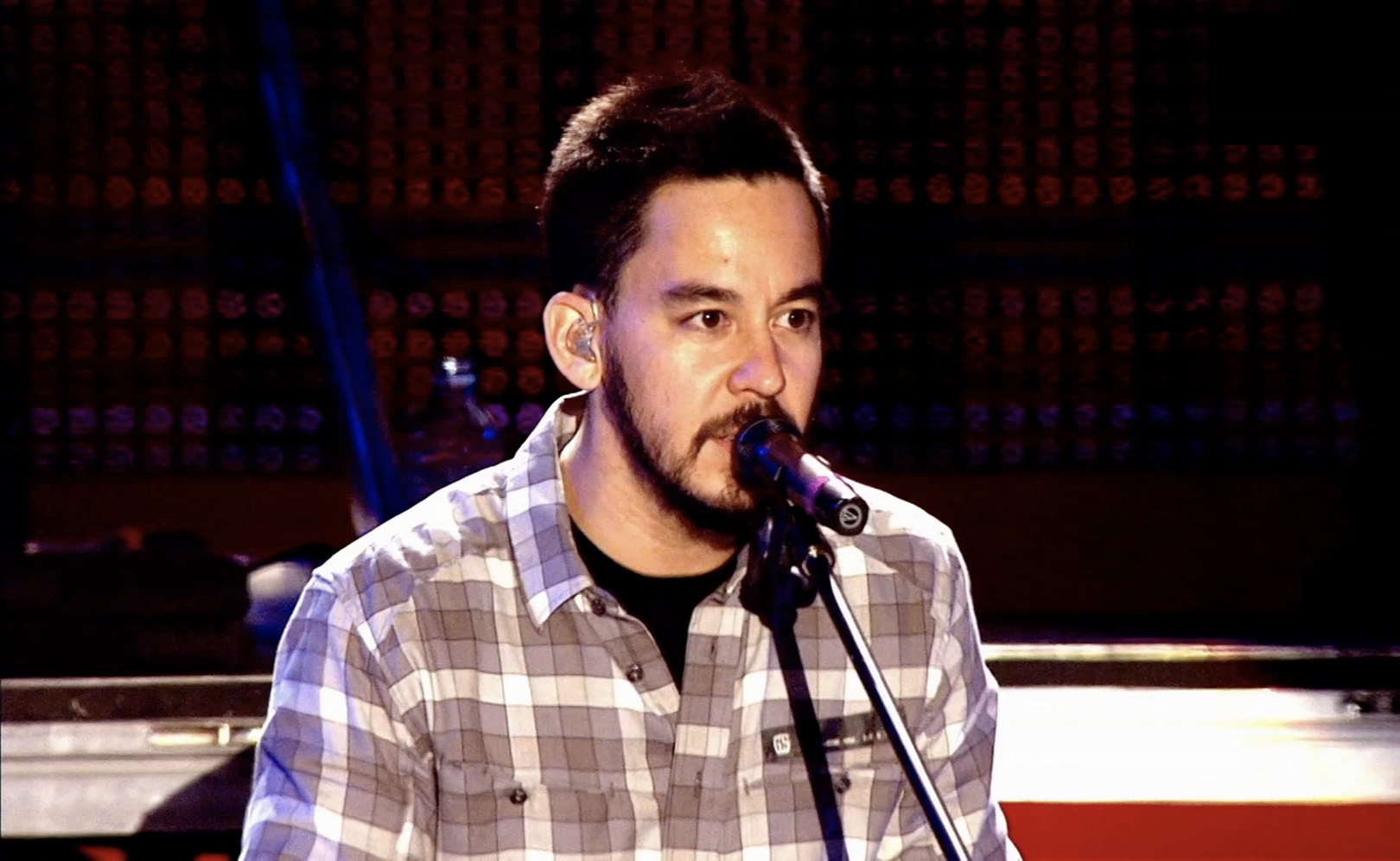 Linkin Park - Road to Revolution