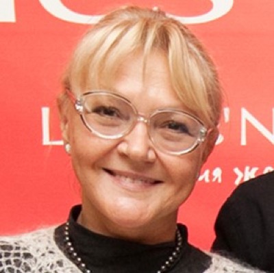 Марина Дюжева