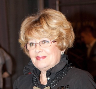 Марина Неёлова