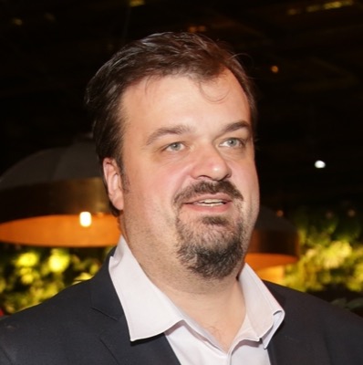 Василий Уткин