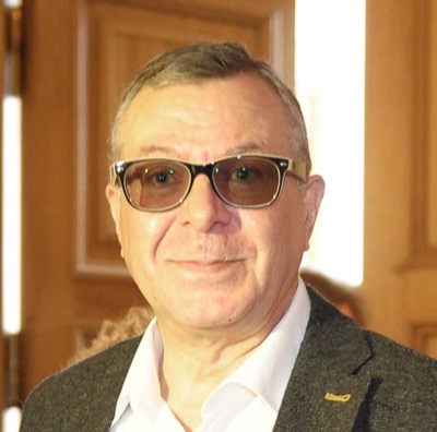 Андрей Ургант