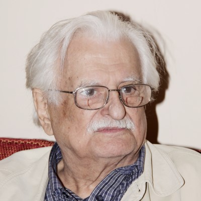 Марлен Хуциев