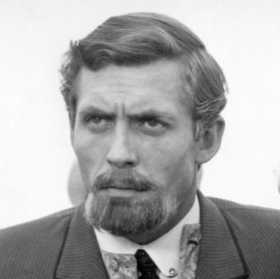 Анатолий Азо