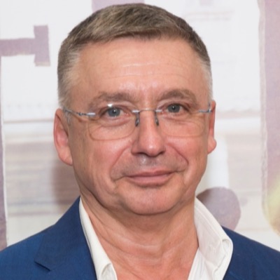 Антон Табаков