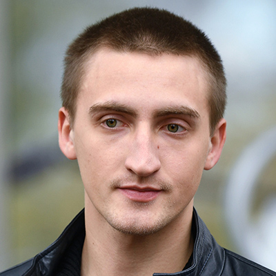 Павел Устинов