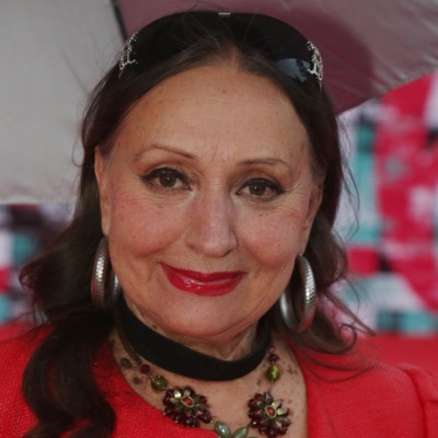 Лариса Кадочникова