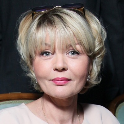 Юлия Меньшова