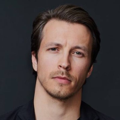 Денис Васильев