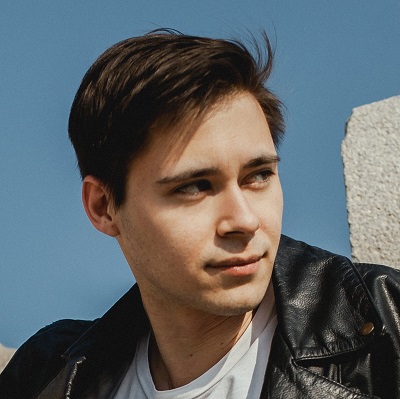 Феликс Умаров