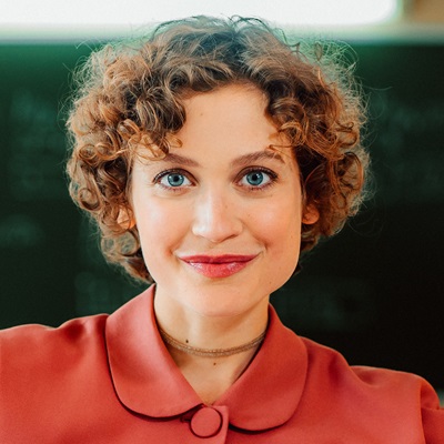 Анна Зайкова