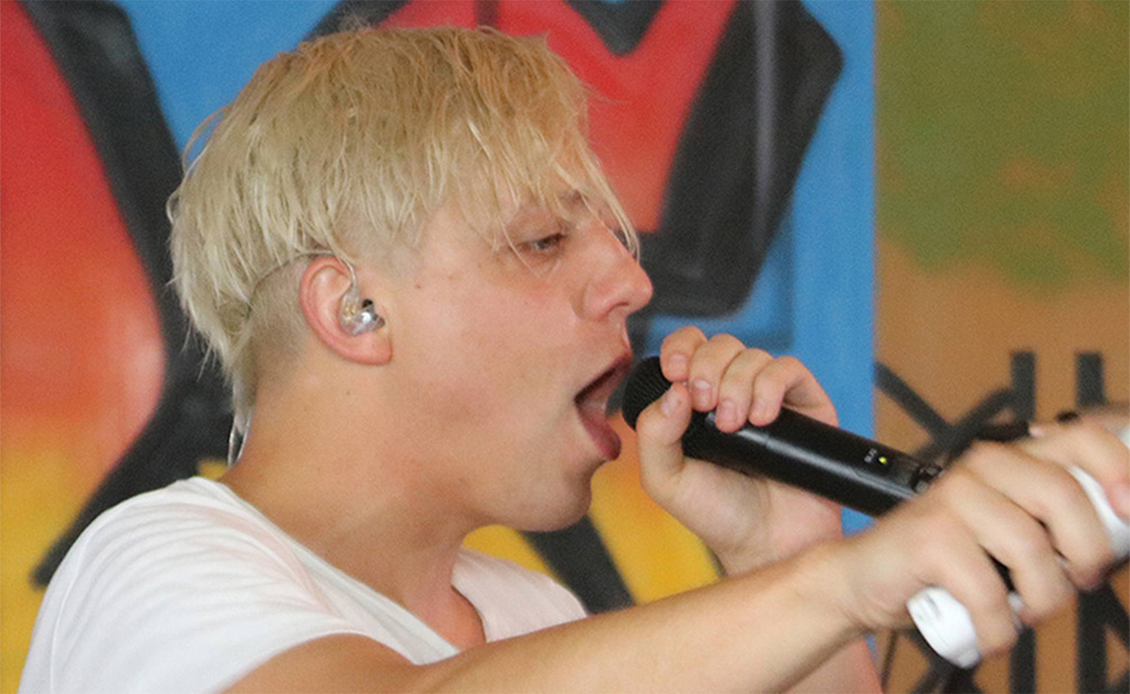 Robert DeLong. A Baeble NEXT Session