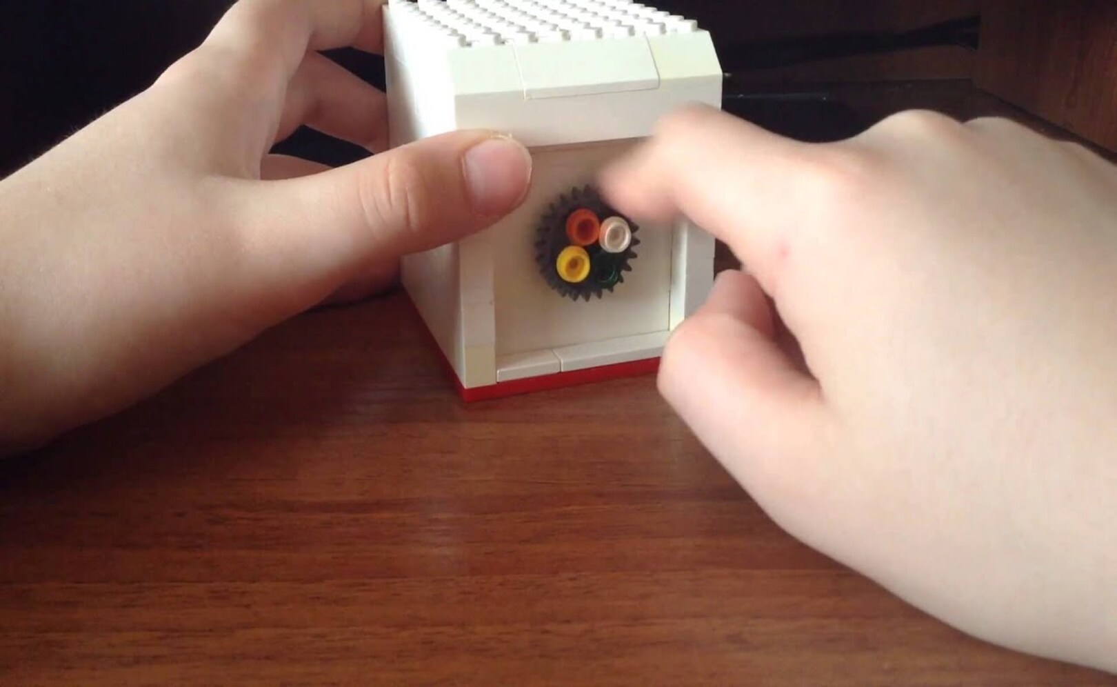 Обзор на снеговика из Lego + ответы на вопросы!