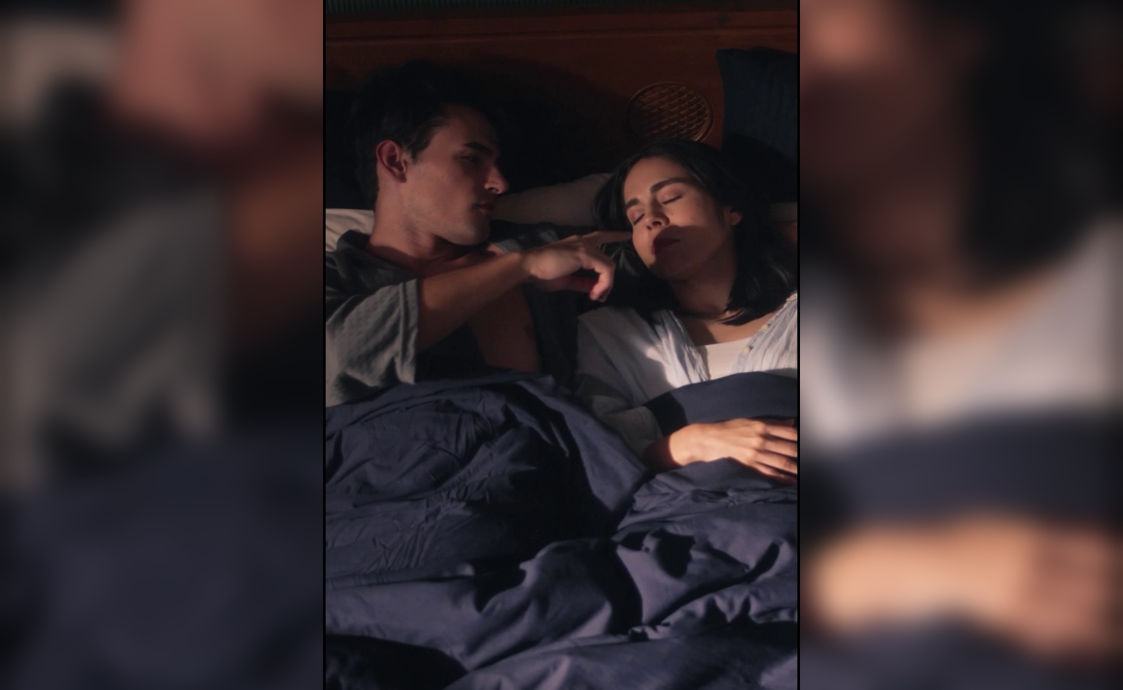 Сбежавшая жена миллиардера. Сезон 1. Серия 14