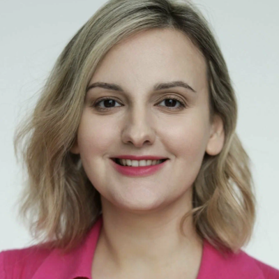 Ангелина Дебор