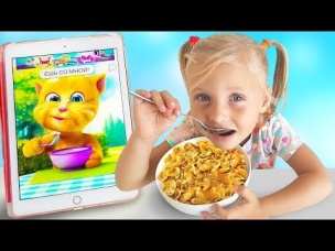 Kids has Breakfast with a talking cat / new funny stories