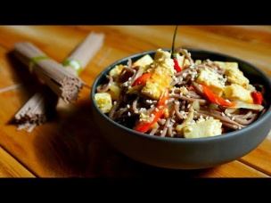 АСМР Гречневая Лапша Соба с Тофу, овощами и Сливками