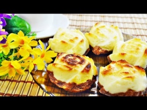 Вкусные и полезные сырники-запеканки в духовке