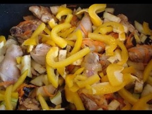 Окорочка с овощами в мультиварке