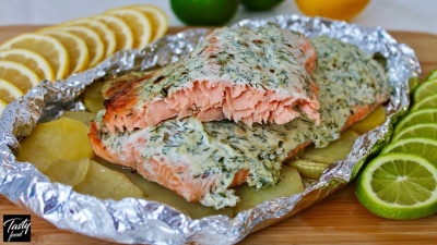 Очень Вкусная Запеченная Рыба в Фольге с Картошкой!