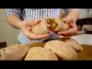 Пирожки с капустой, запеченные без масла и из цельнозерновой муки