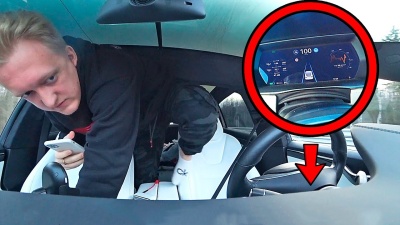 Последний влог.. Автопилот по трассе 100км ч на Tesla Model X | 24 часа Challenge - Покинуть Украину