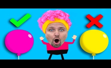 Alisa and sister pretend play Balloon Popping Challenge Stories about Games with Dad