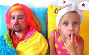 Alice and Dad Play in a Beauty Salon. Kids do Funny MakeUp for Dad