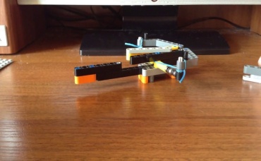 (2000 подписчиков)+ пинбол из Lego V8