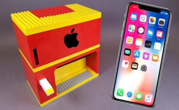 Собираем Стреляющие Часы из Лего !