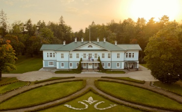 Усадьба "Воронино". Ярославская область. Герой Сергей Леонтьев